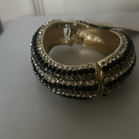 Amrita Singh Austrian Crystal Hinge Cuff Bracelet - Picture 3 of 5